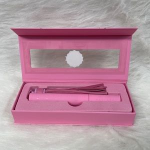 BNIB Jeffree Star Mascara. Jeffree approved.